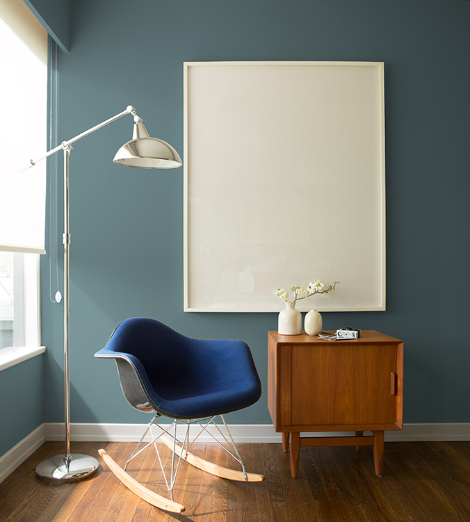 12 BenjaminMoore ColorTrends 2021 BlueChair AegeanTeal 676X751